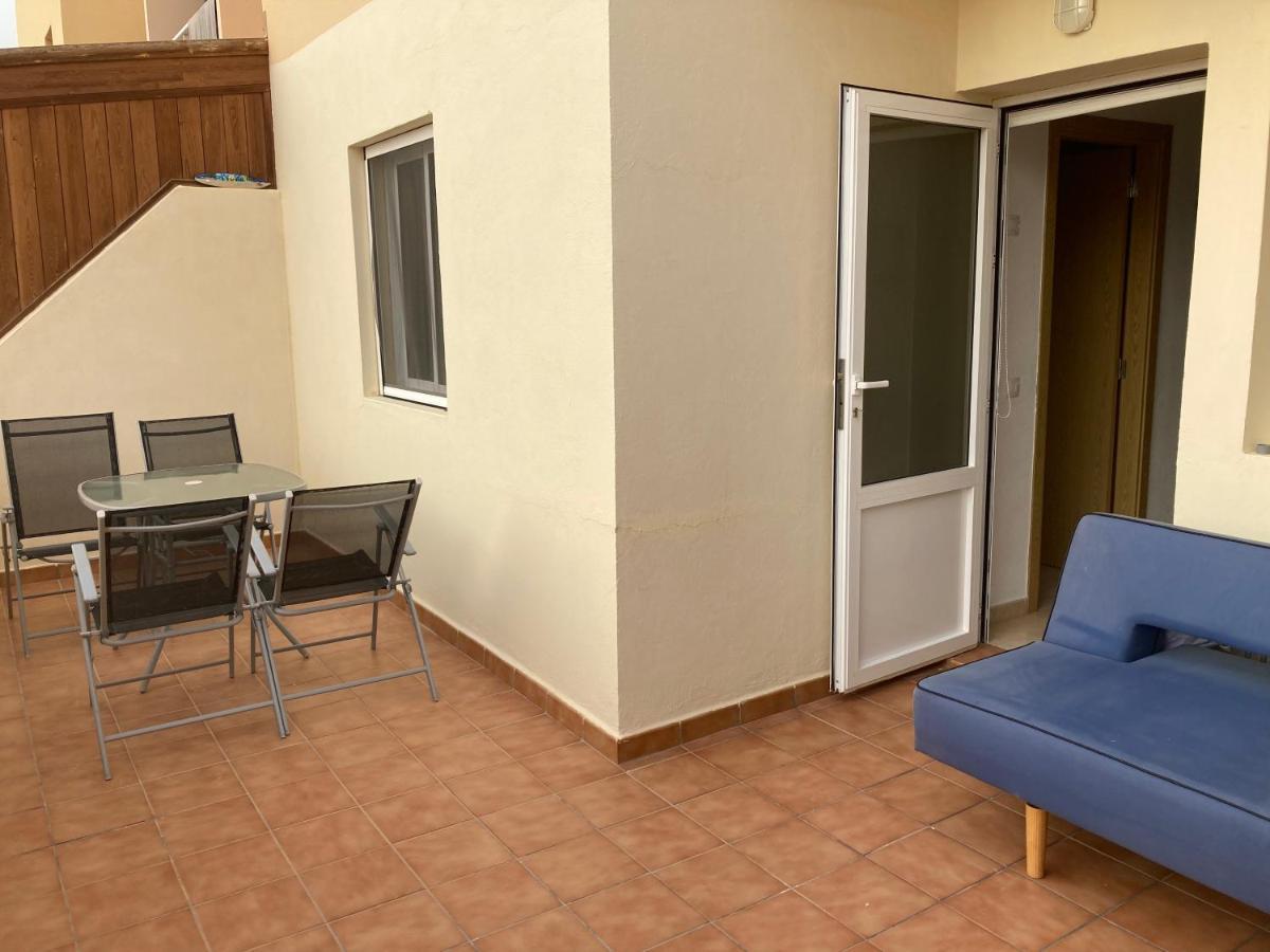 2 Bedroom Pool Apartment Close To Beach Rocky Point Corralejo Exterior photo