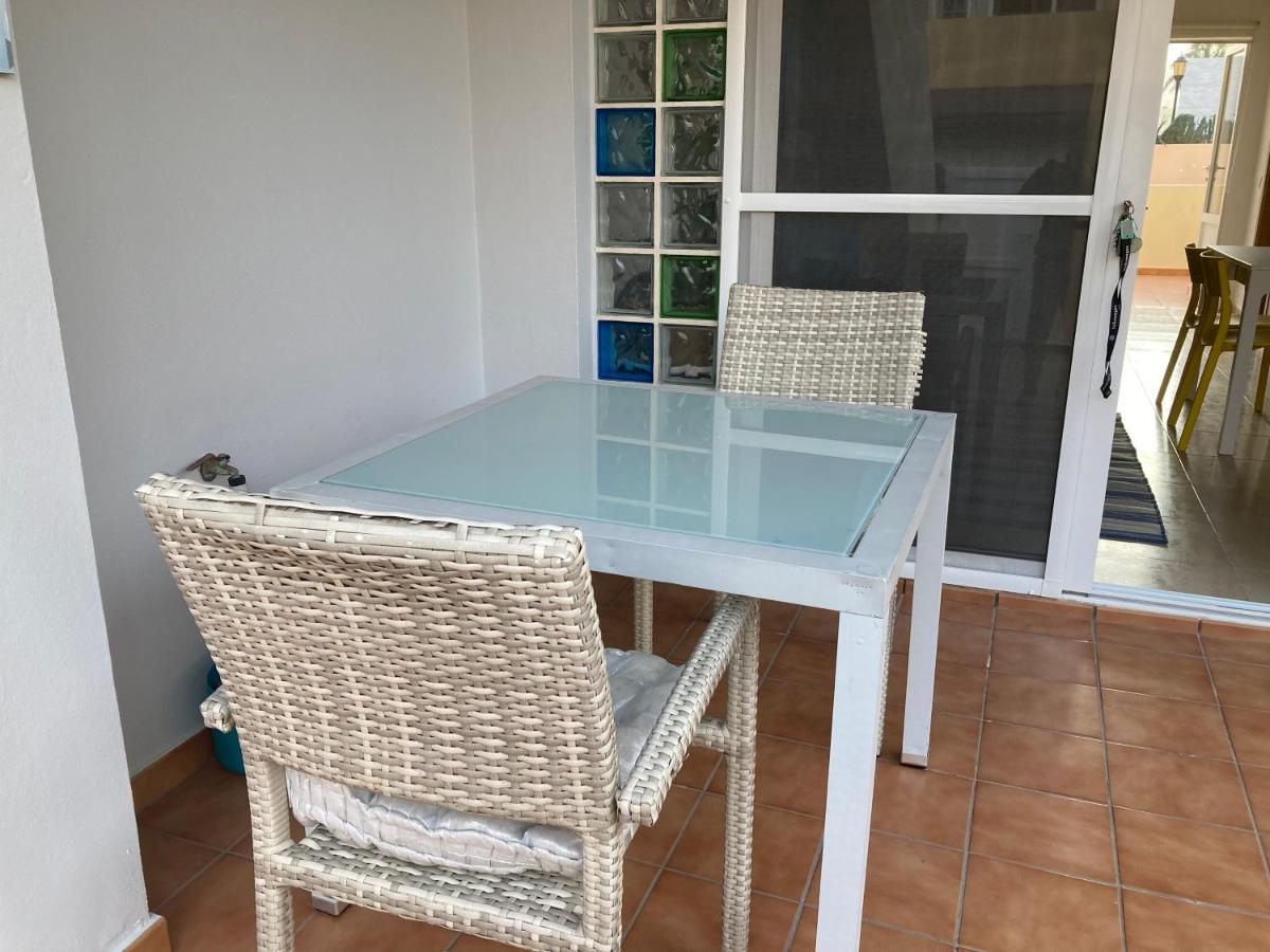 2 Bedroom Pool Apartment Close To Beach Rocky Point Corralejo Exterior photo