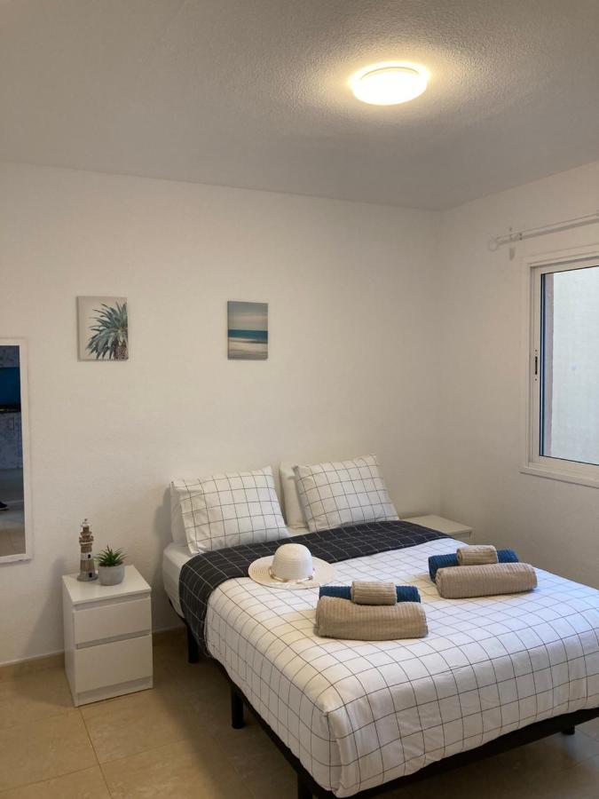 2 Bedroom Pool Apartment Close To Beach Rocky Point Corralejo Exterior photo