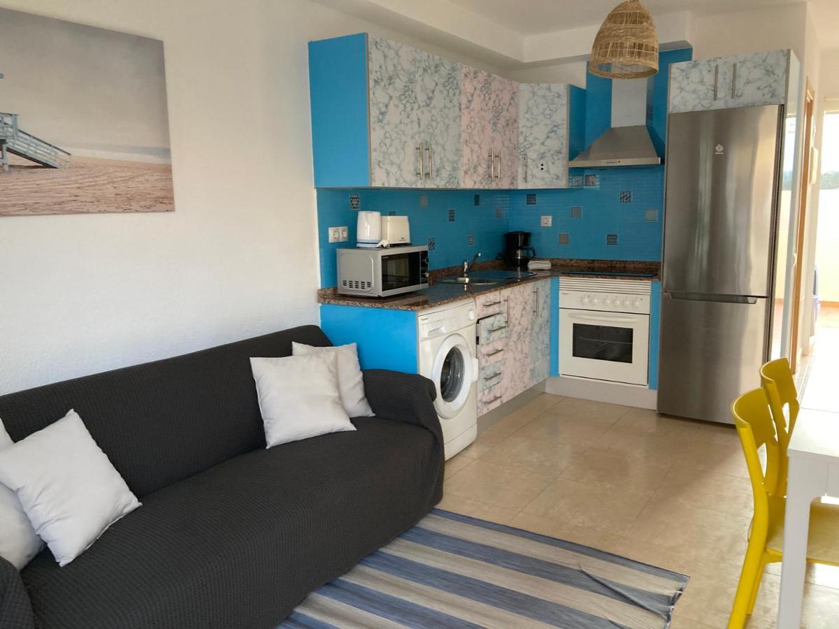 2 Bedroom Pool Apartment Close To Beach Rocky Point Corralejo Exterior photo