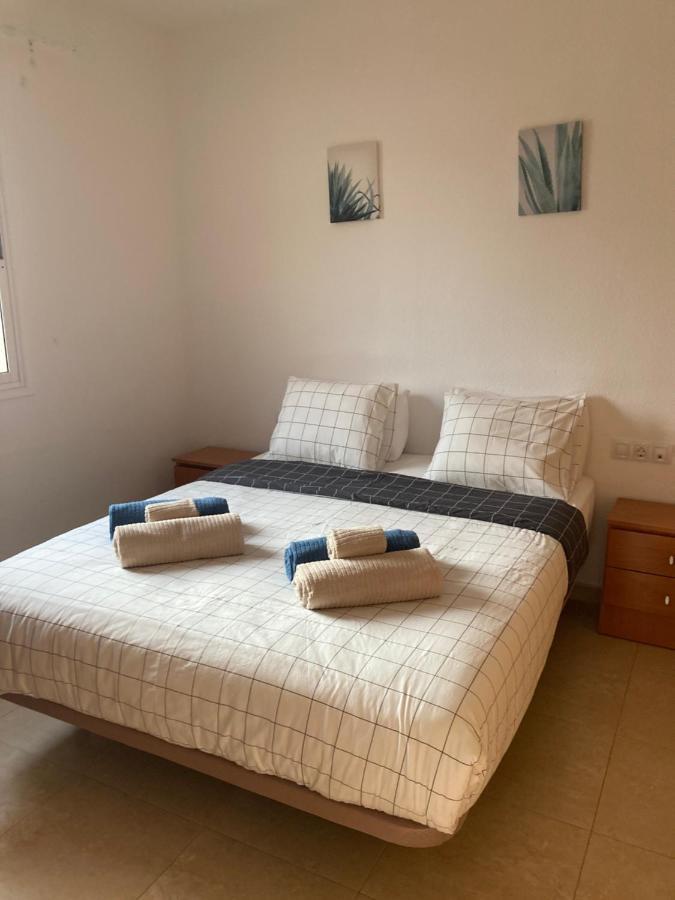 2 Bedroom Pool Apartment Close To Beach Rocky Point Corralejo Exterior photo