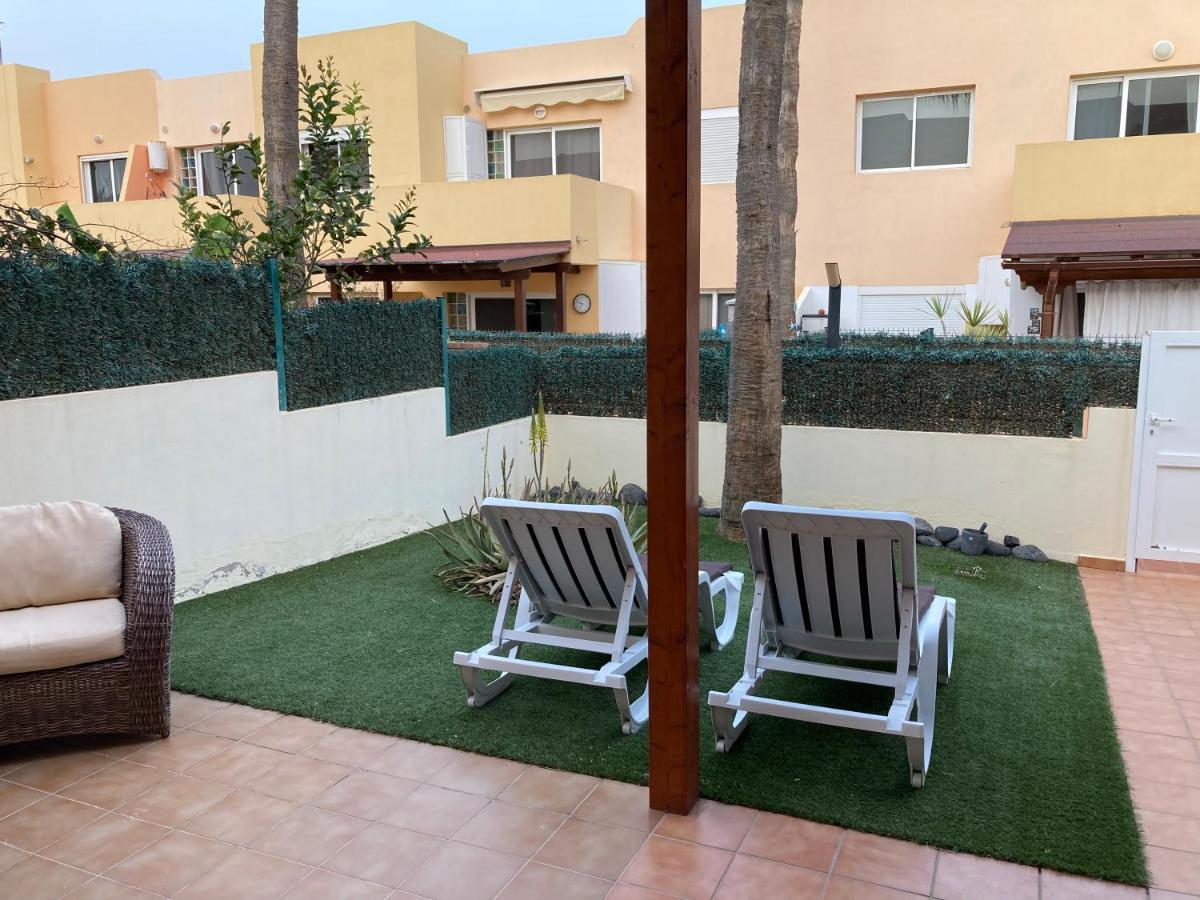 2 Bedroom Pool Apartment Close To Beach Rocky Point Corralejo Exterior photo
