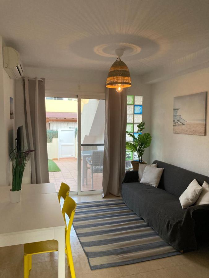 2 Bedroom Pool Apartment Close To Beach Rocky Point Corralejo Exterior photo